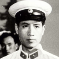大卫·贝克汉姆帅气亮相，凯莉·米洛白裙显仙气十足。